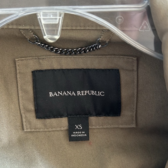 Green Jacket - Picture 3 of 3